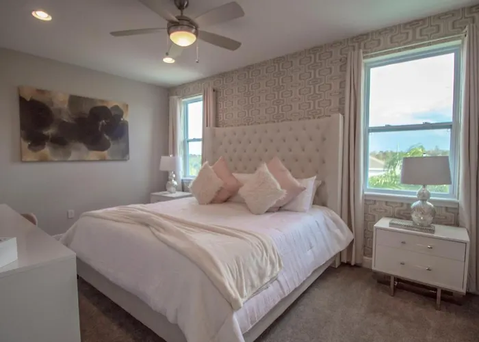 Encore Resort 6 Bedroom Vacation Home With Pool