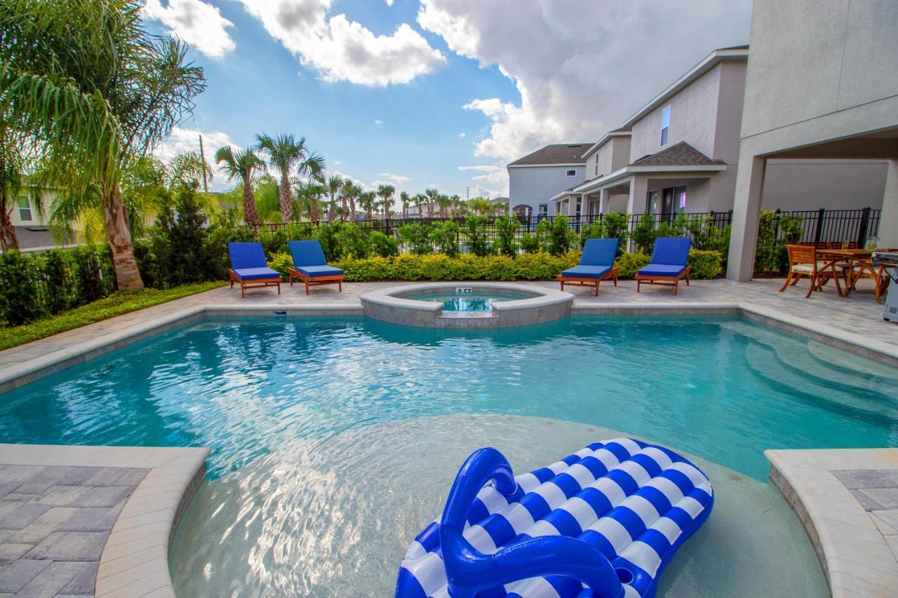Ferienhaus Encore 6 Bedroom Vacation With Pool
