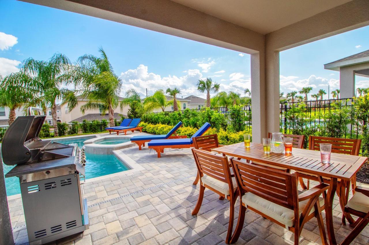 Encore 6 Bedroom Vacation With Pool Ferienhaus
