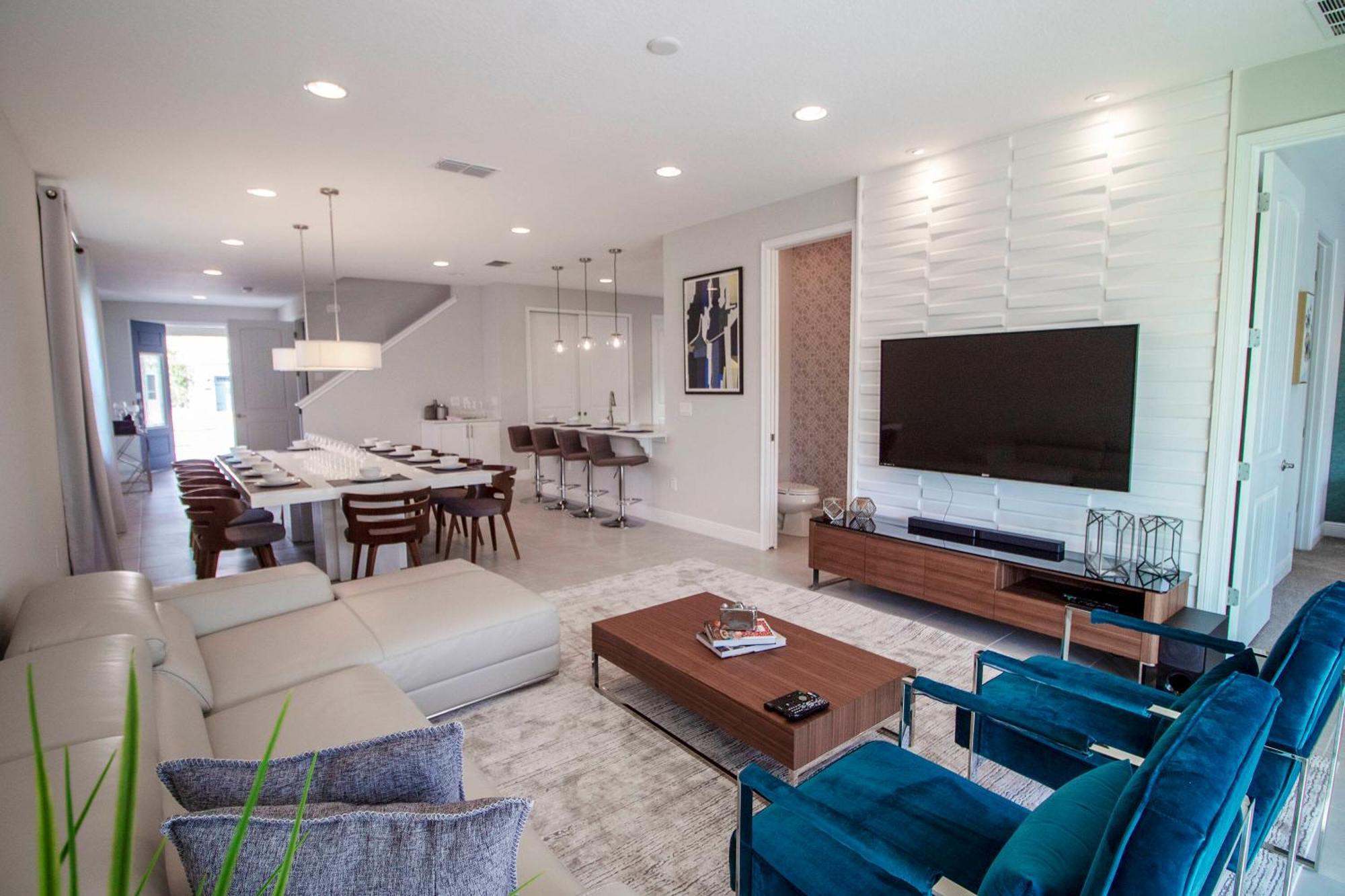 Encore 6 Bedroom Vacation With Pool