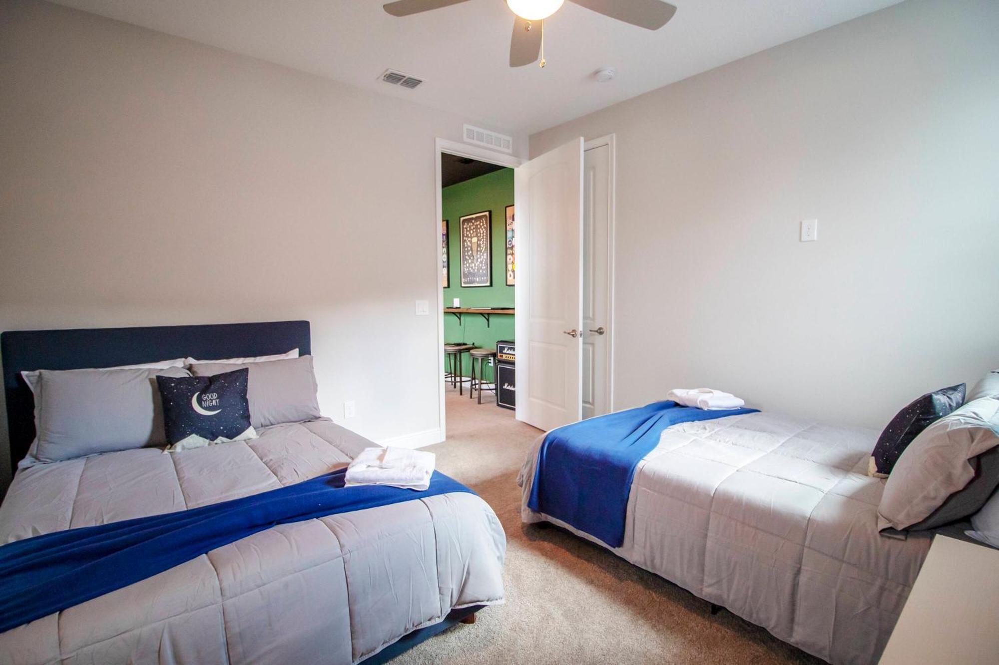 Encore 6 Bedroom Vacation With Pool * Orlando